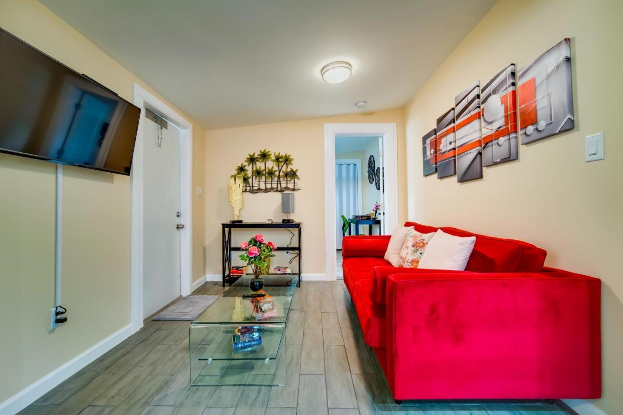 Beach Chairs, Good Kitchen, Strong Wifi On 14Th Ave Fort Lauderdale Exterior foto
